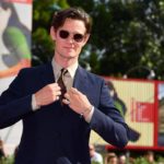 Teatro: i protagonisti di The Crown in scena senza pubblico