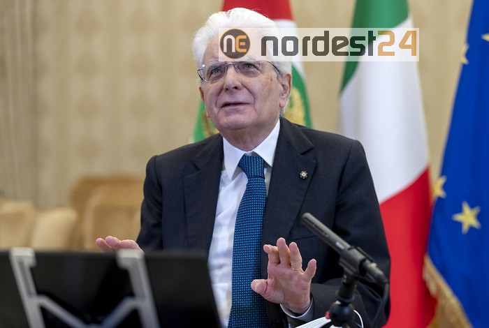 Ue:Mattarella riceve Conte e ministri in vista del Consiglio