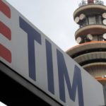 Tim rinvia al 31 agosto la firma con Kkr