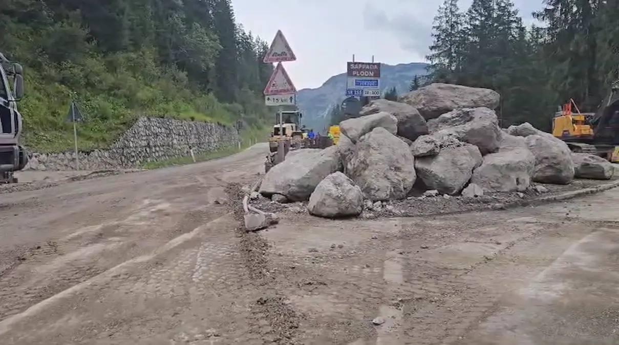 Sappada, la SR355 liberata dalla frana