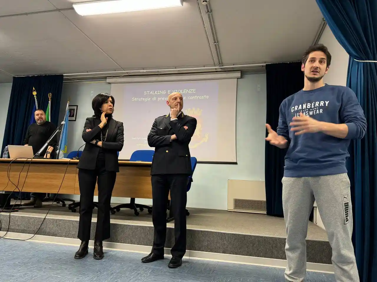 oltre 80 donne partecipano ai corsi di autodifesa
