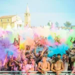 Holi il festival dei colori sulle spiagge di Caorle e Jesolo