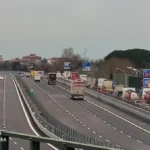 Il traffico bloccato in Tangenziale nella foto di Patrick Mansutti