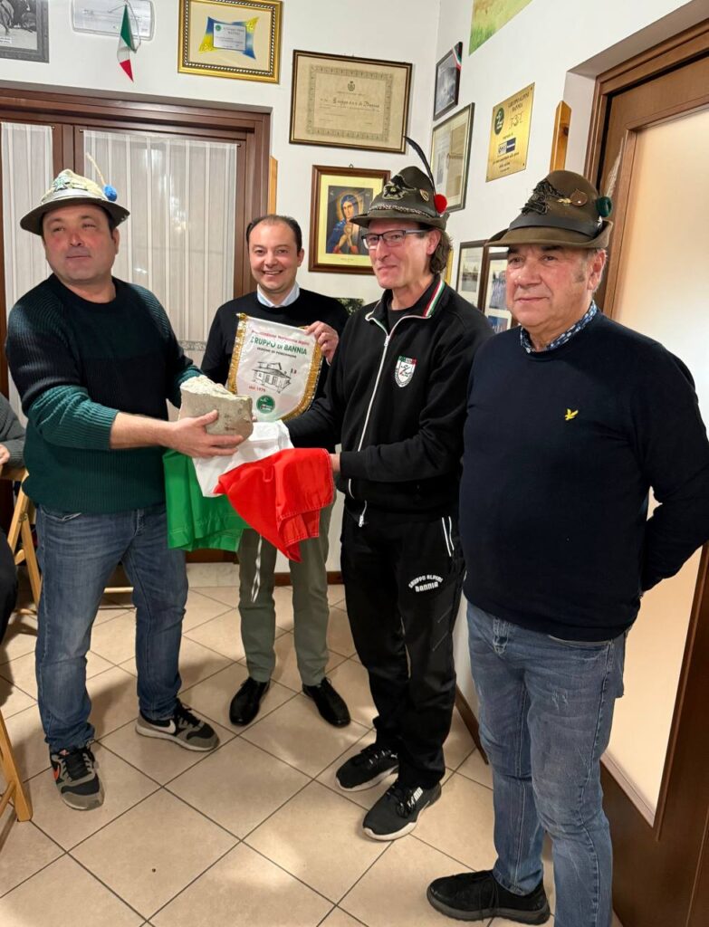 incontro conviviale tra Alpini di Bannia e Barco