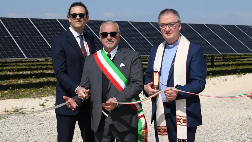 IL GRUPPO REDEN INAUGURA A CODROIPO (UD) IL SUO PRIMO IMPIANTO FOTOVOLTAICO REALIZZATO IN ITALIA
