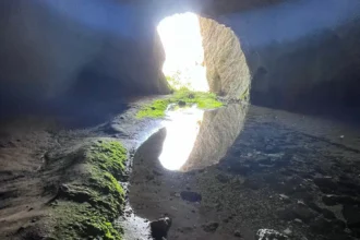 Tra boschi secolari e grotte millenarie